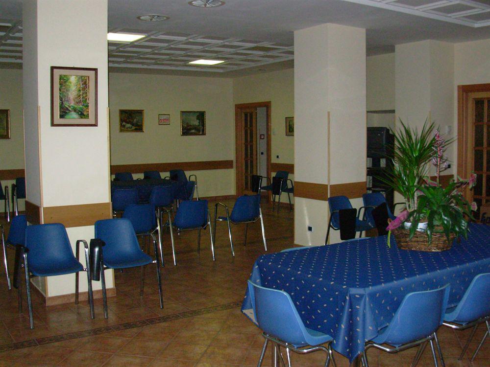 Pensión Maria Rosa Molas - Casa Per Ferie 3*
