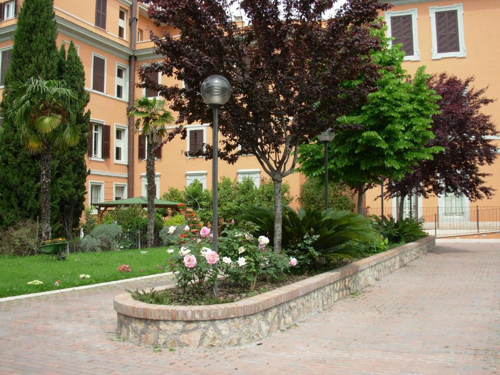 Maria Rosa Molas - Casa Per Ferie 3* Rom